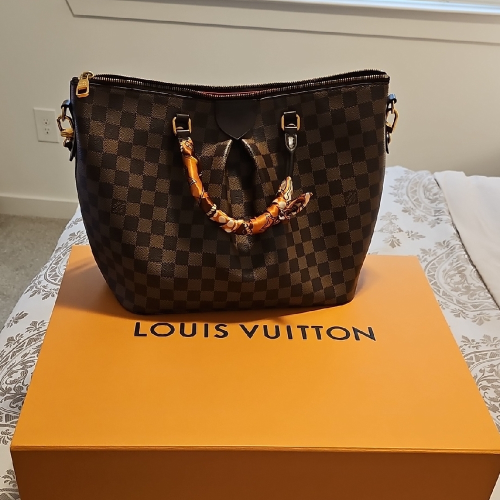 Authentic Louis Vuitton Siena GM Tote